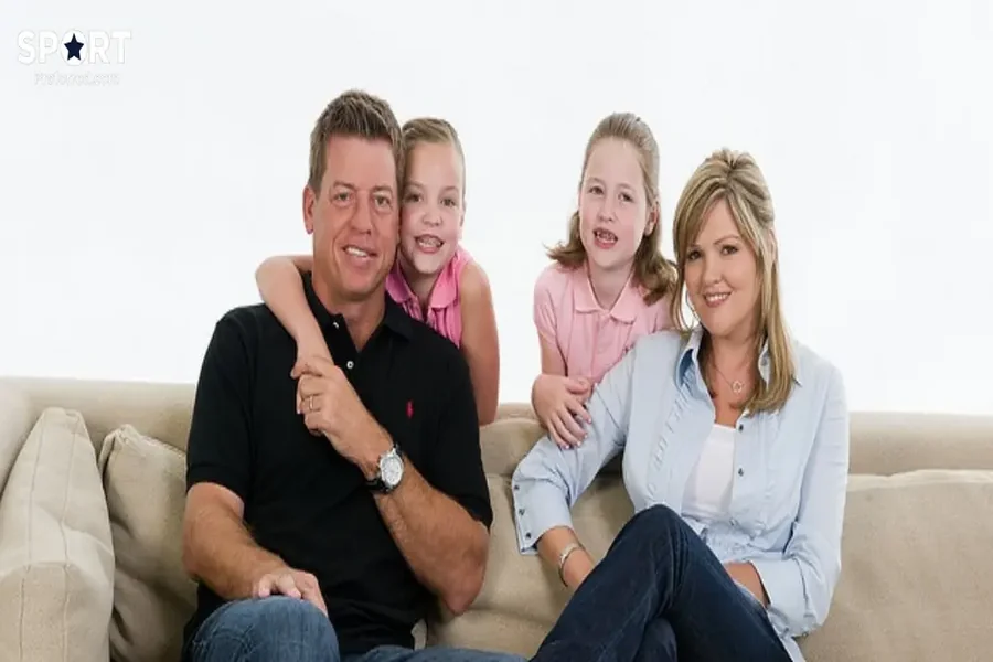 Troy Aikman Wife Age